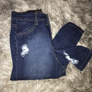 lookin good jeans fashion nova